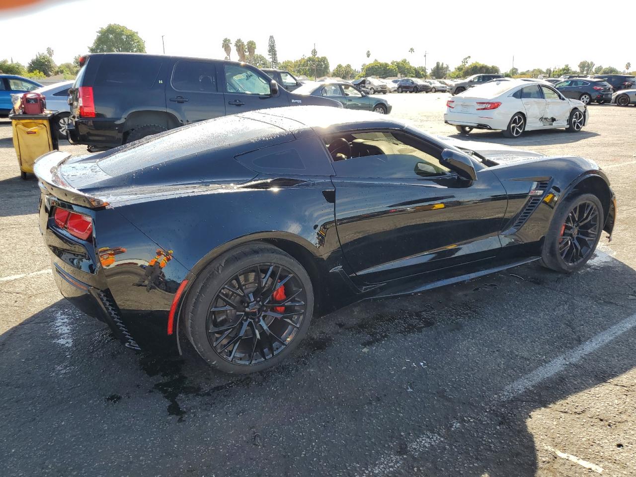Image 3 of 2018 CHEVROLET CORVETTE Z06 3LZ 2018 with VIN 1G1YU2D63J5600509