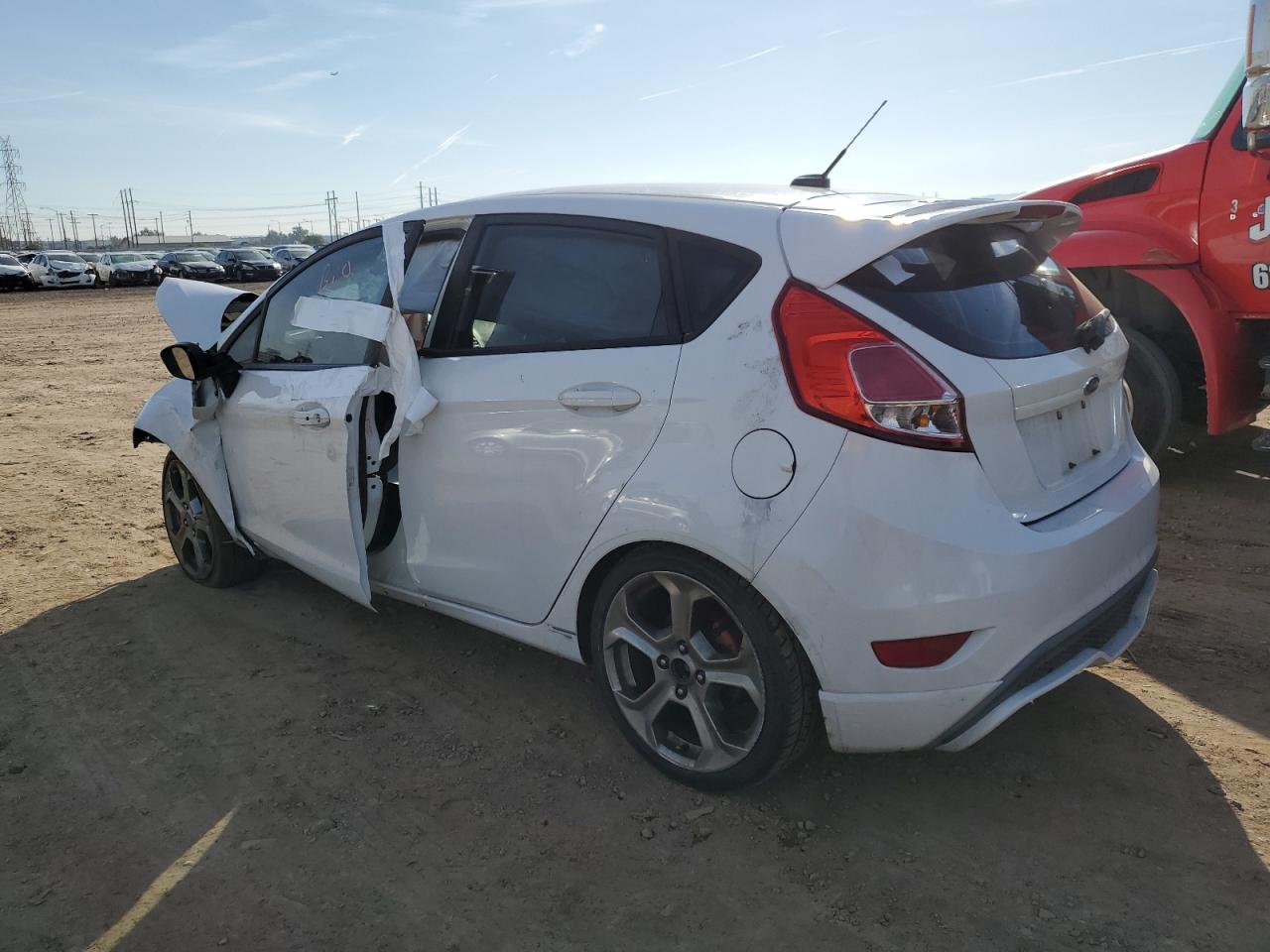 Obraz 2 z 2015 FORD FIESTA ST 2015 z VIN 3FADP4GXXFM141841