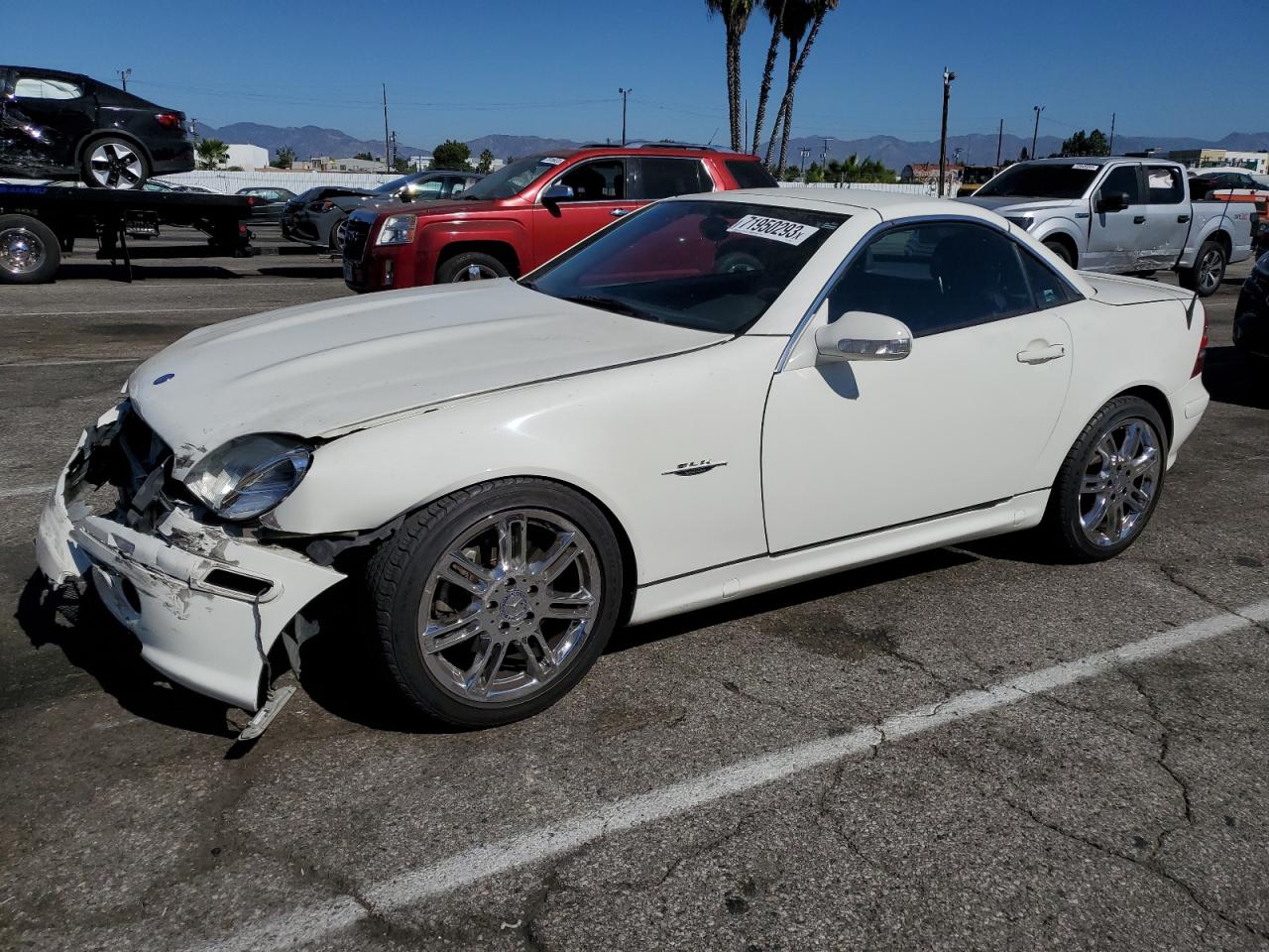 Obraz 1 z 2004 MERCEDES-BENZ SLK 320 2004 z VIN WDBKK65F24F306654