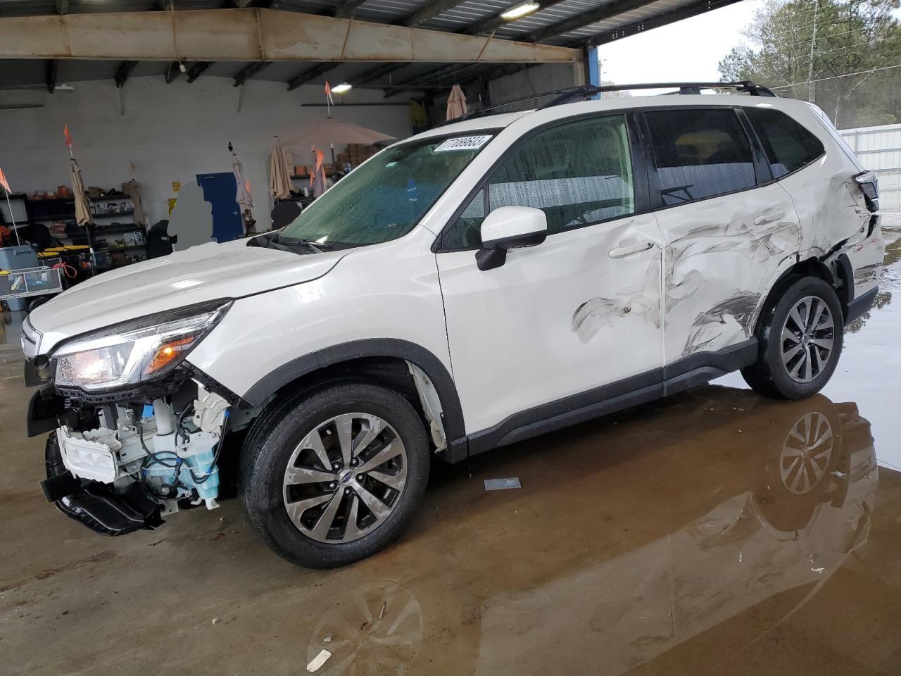 Image 1 of 2019 SUBARU FORESTER PREMIUM 2019 with VIN JF2SKAGC2KH588353