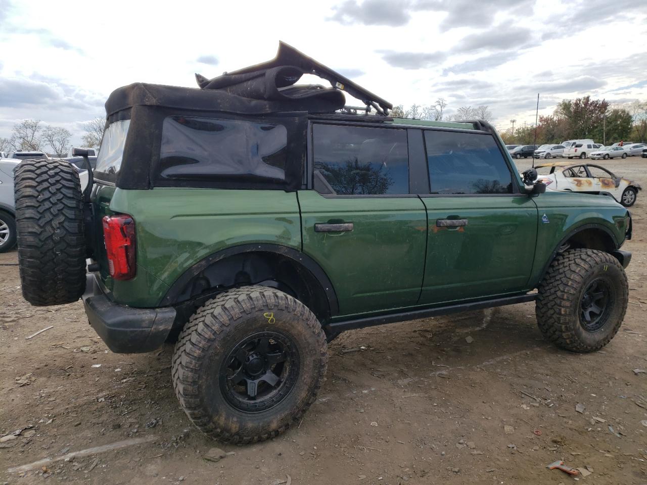 Image 3 of 2023 FORD BRONCO BASE 2023 with VIN 1FMDE5BH6PLB01440