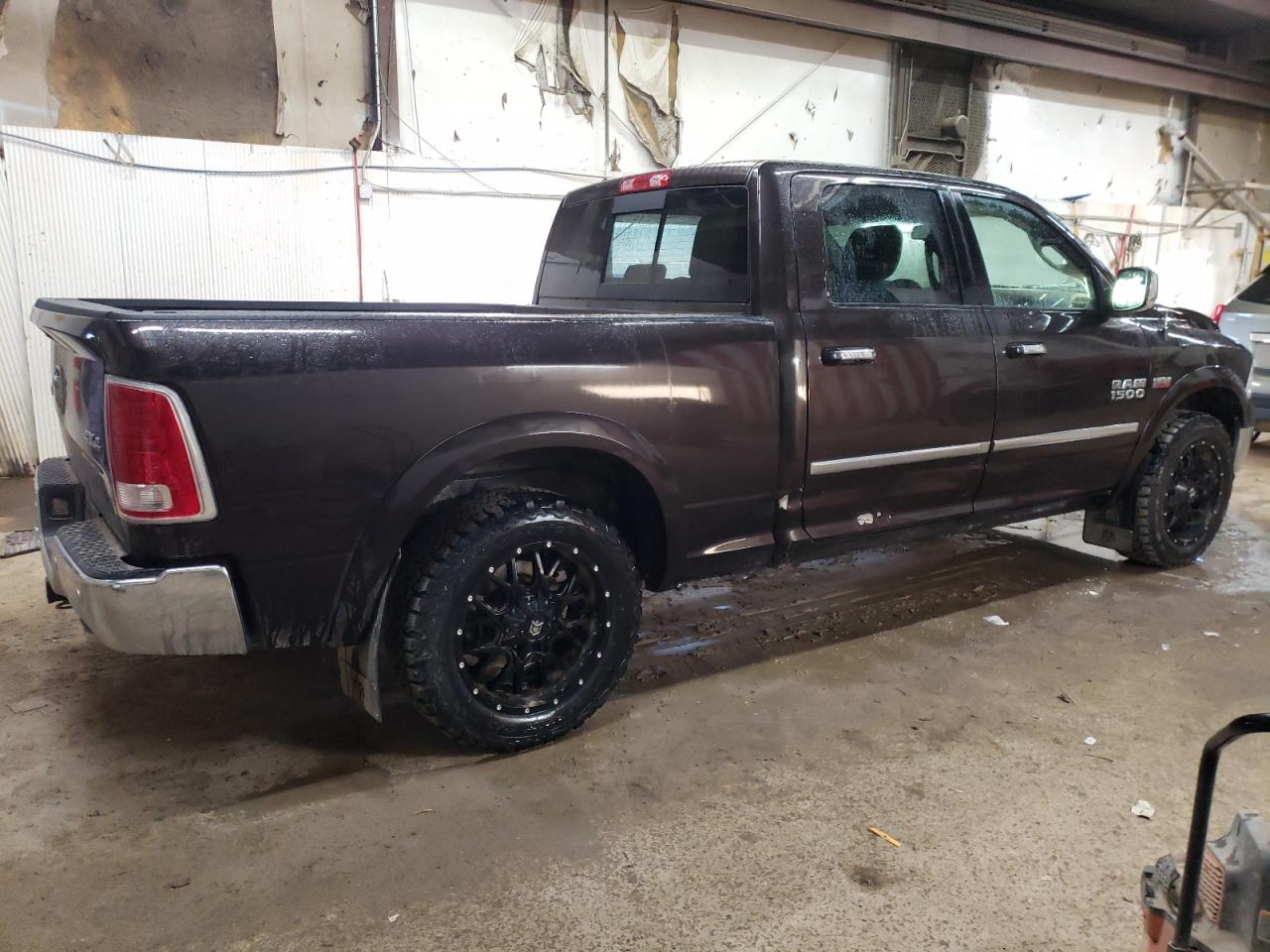 Obraz 3 z 2017 RAM 1500 LARAMIE 2017 z VIN 1C6RR7VT5HS641788