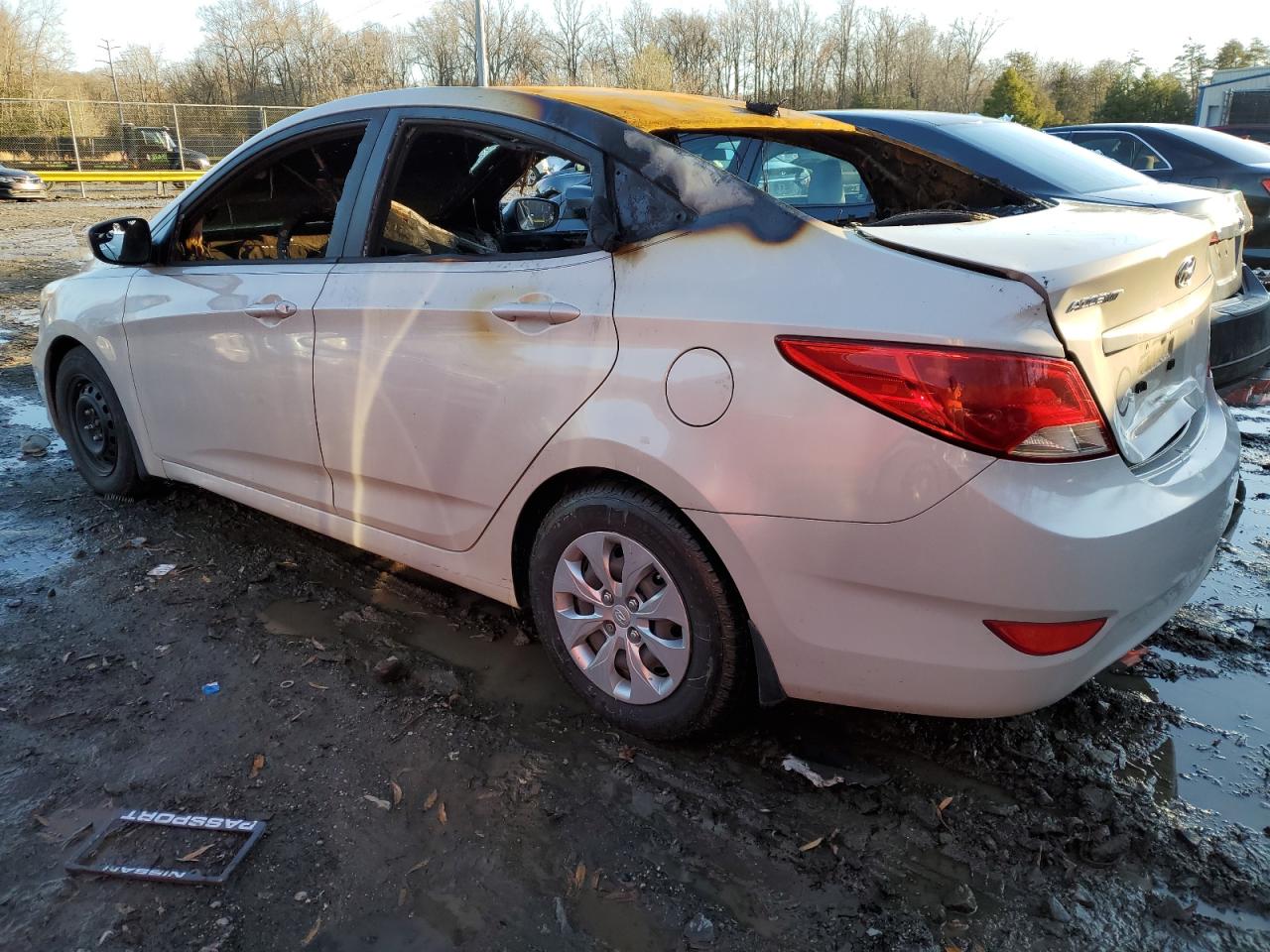 Image 2 of 2016 HYUNDAI ACCENT SE 2016 with VIN KMHCT4AE1GU078467
