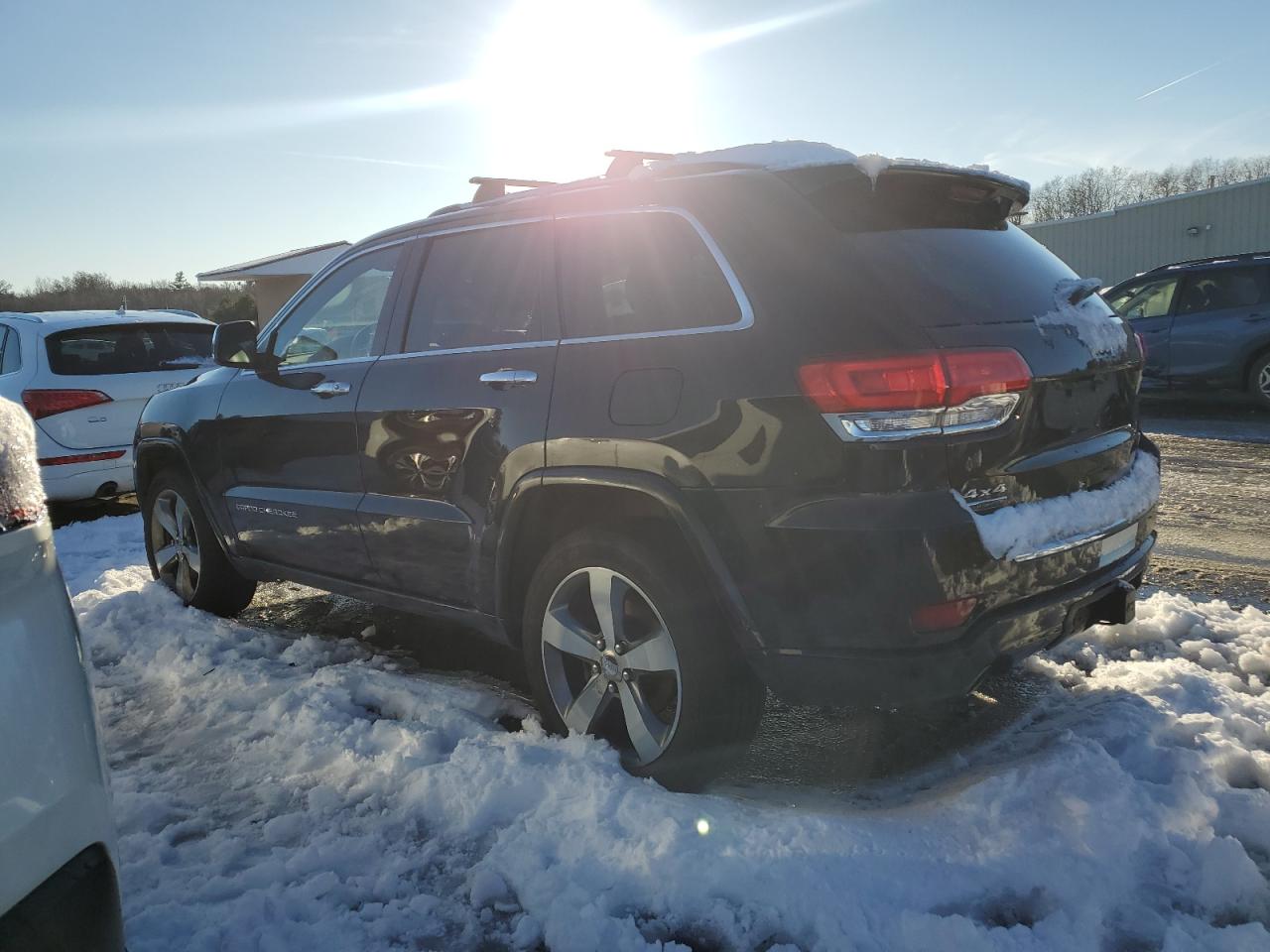 Image 2 of 2014 JEEP GRAND CHEROKEE OVERLAND 2014 with VIN 1C4RJFCM4EC324094