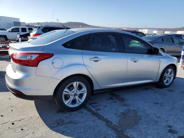 Image 3 of 2014 FORD FOCUS SE 2014 with VIN 1FADP3F28EL372964