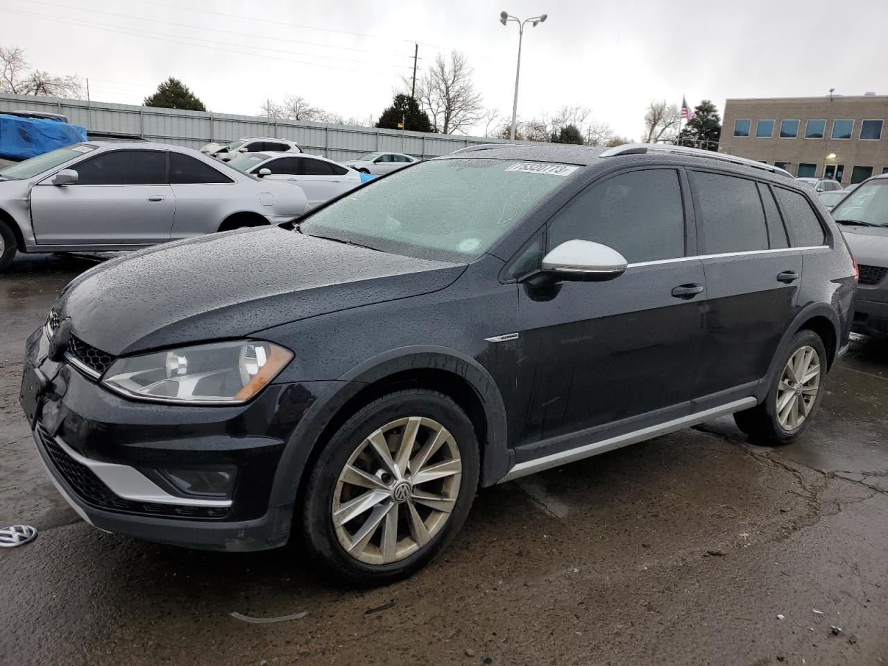 Image 1 of 2017 VOLKSWAGEN GOLF ALLTRACK S 2017 with VIN 3VWH17AU7HM537030