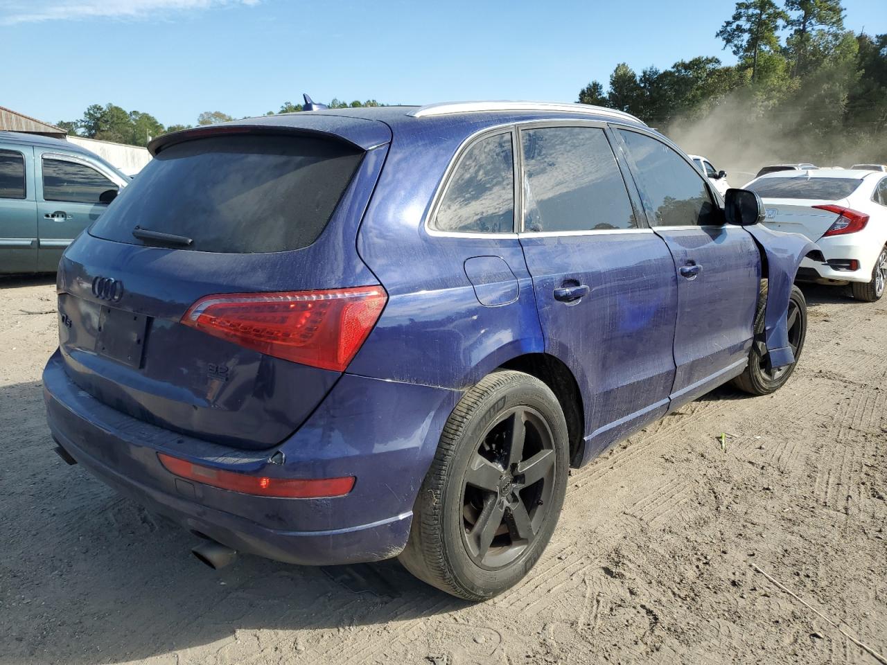 Obraz 3 z Audi Q5 3.2 2009 z VIN WA1KK78R39A048396