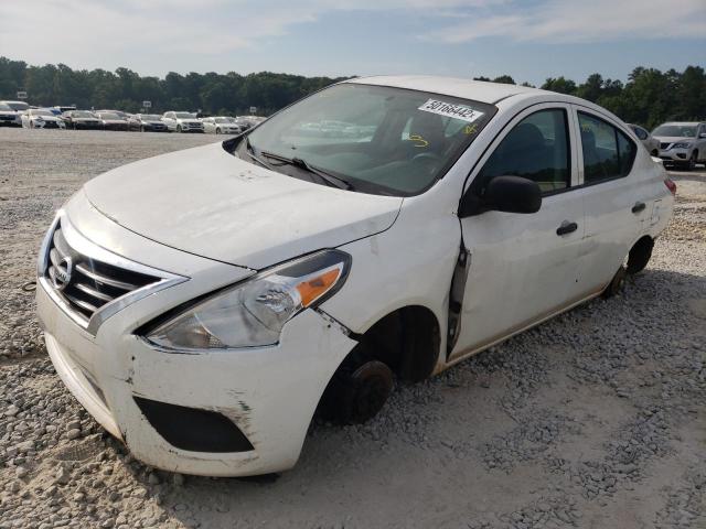 Obraz 2 z 2015 NISSAN VERSA S 2015 z VIN 3N1CN7APXFL827358
