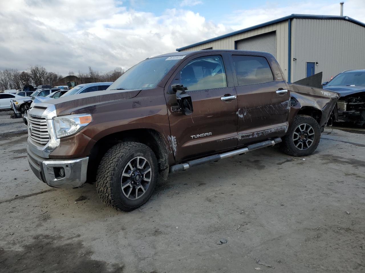 Изображение 2015 TOYOTA TUNDRA CREWMAX LIMITED 2015