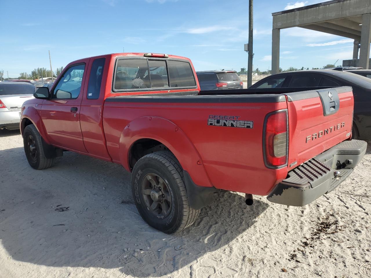 Image 2 of 2002 NISSAN FRONTIER KING CAB XE 2002 with VIN 1N6ED26T02C381693