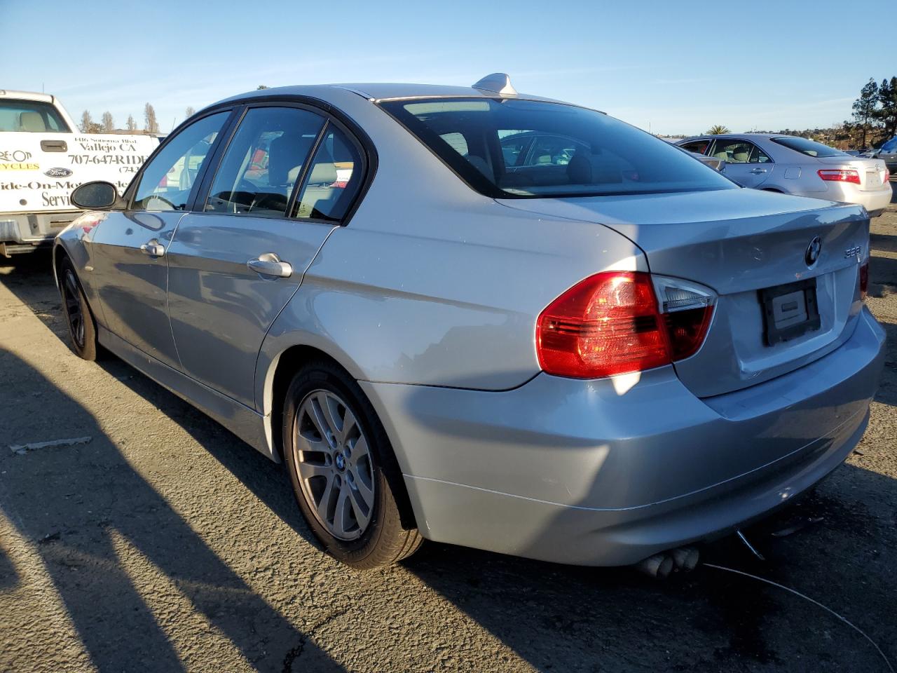 Изображение 2 2007 BMW 328 I 2007 с VIN WBAVA33507PG53070