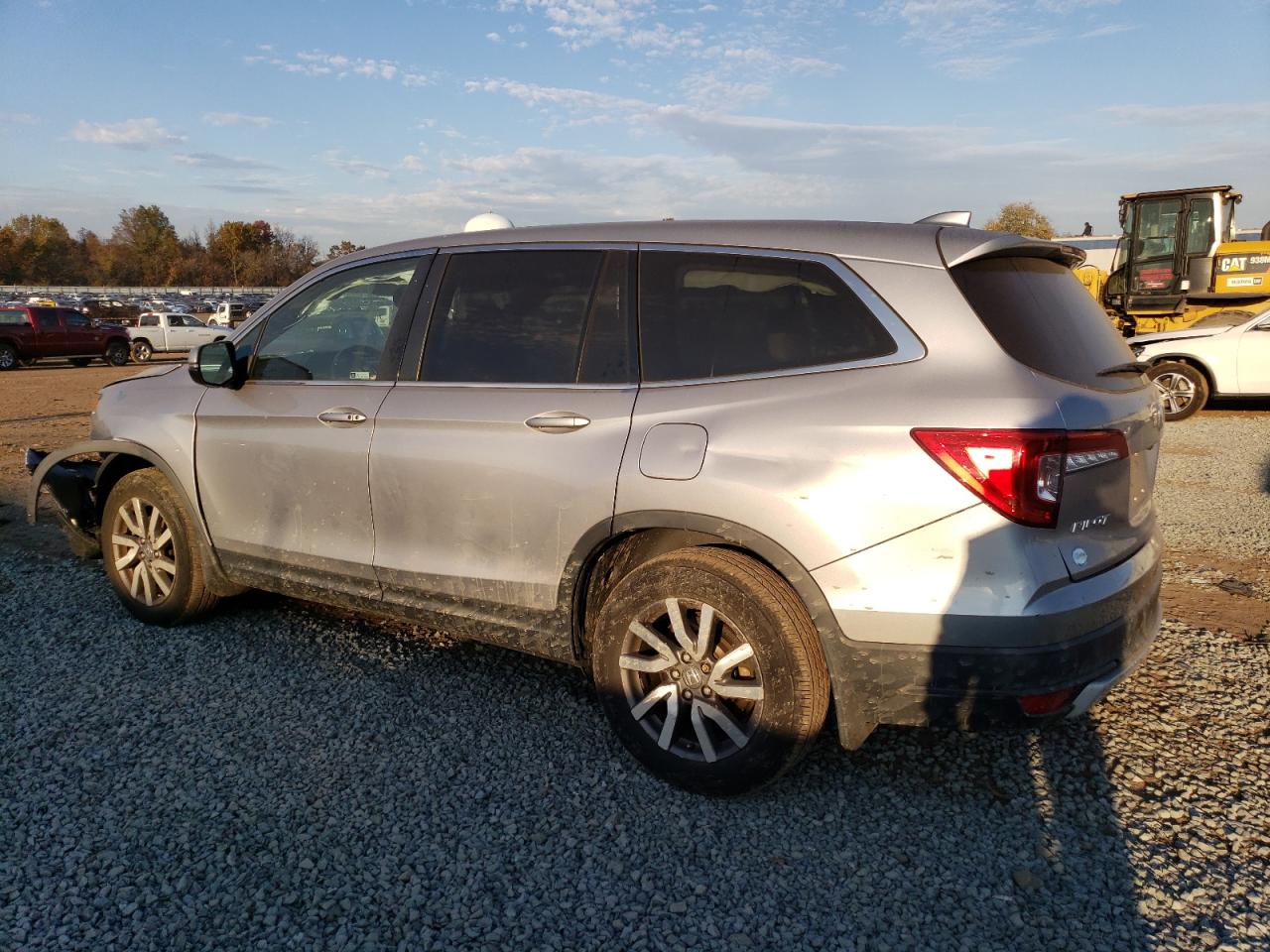 Image 2 of 2019 HONDA PILOT EXL 2019 with VIN 5FNYF6H56KB006278
