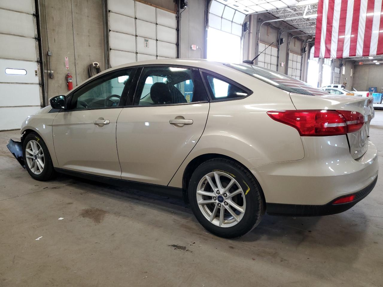 Image 2 of 2017 FORD FOCUS SE 2017 with VIN 1FADP3F28HL329083