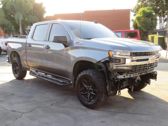 Obraz 1 z 2021 CHEVROLET SILVERADO K1500 TRAIL BOSS CUSTOM 2021 z VIN 3GCPYCEF6MG435161