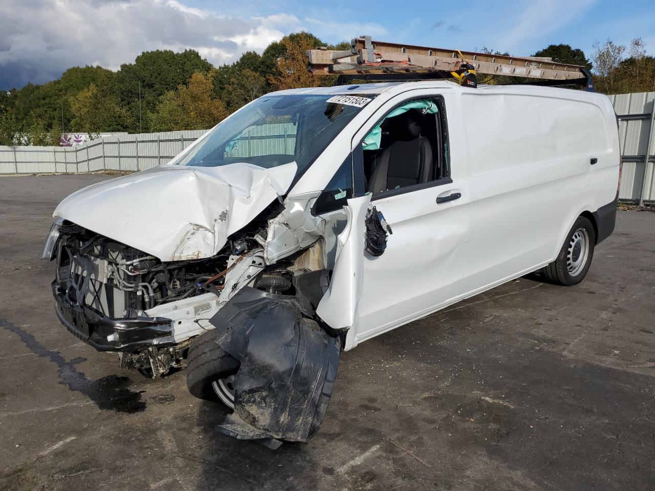 Obraz 1 z 2022 MERCEDES-BENZ METRIS  2022 z VIN W1YV0CEY3N4115063
