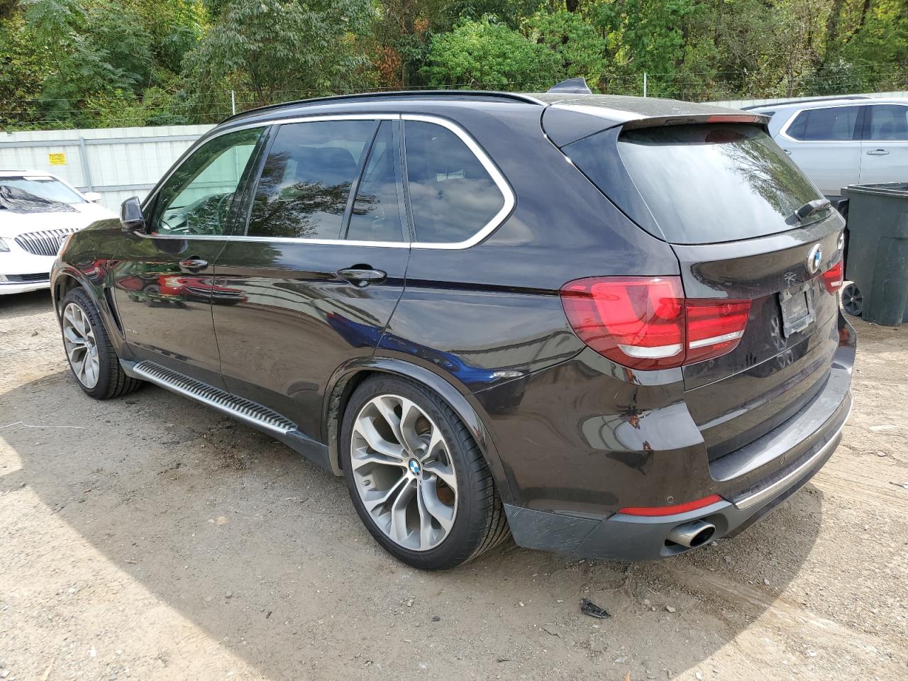 Изображение 2 2015 BMW X5 SDRIVE35I 2015 с VIN 5UXKR2C53F0H40606