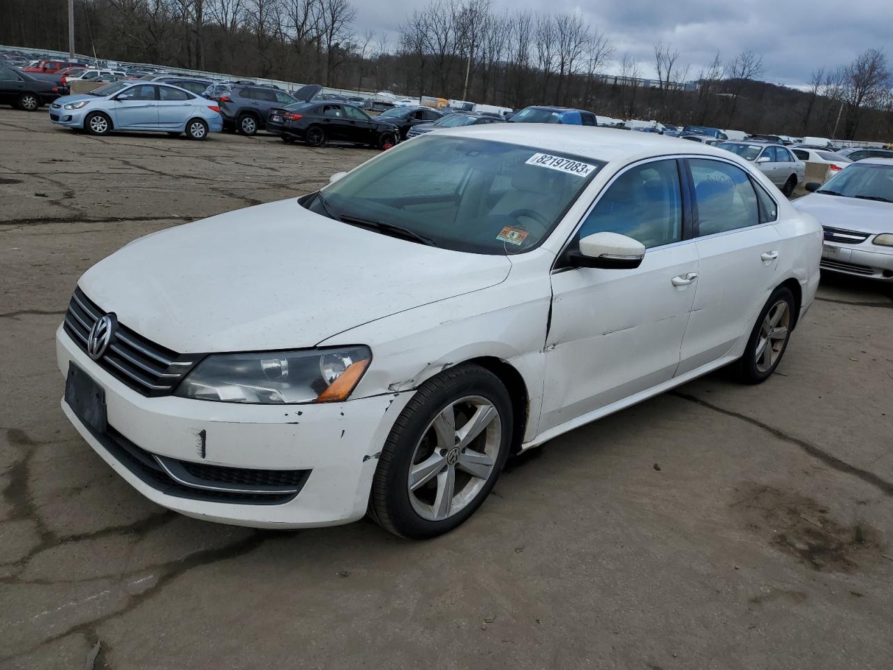 2013 VOLKSWAGEN PASSAT SE 2013 image