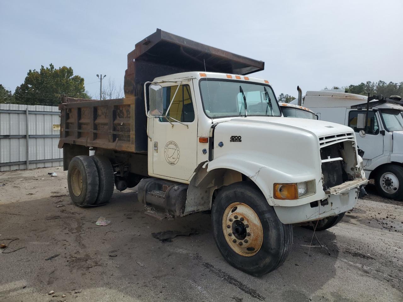 Изображение 1 1999 INTERNATIONAL 4000 4700 1999 с VIN 1HTSCAAN8XH682737