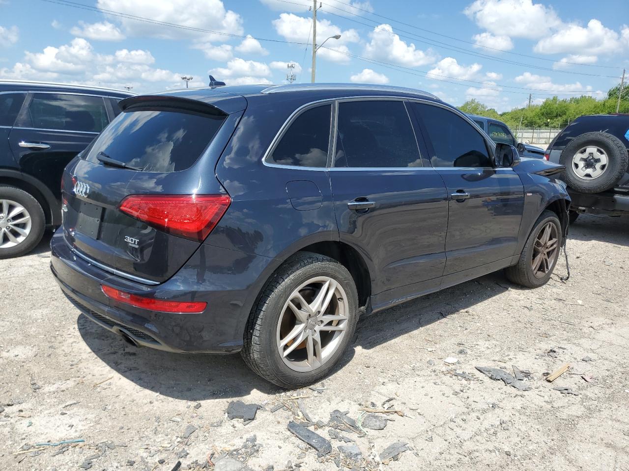 Obraz 3 z 2015 AUDI Q5 PREMIUM PLUS 2015 z VIN WA1DGAFP5FA010575