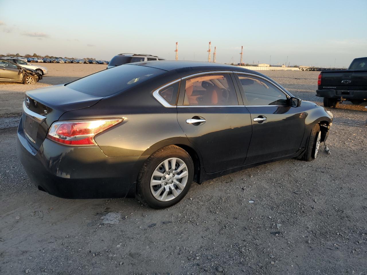 Изображение 3 2015 NISSAN ALTIMA 2.5 2015 с VIN 1N4AL3AP3FN316972