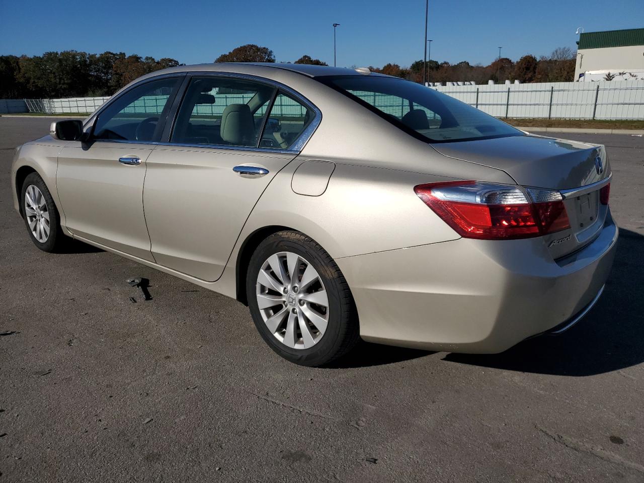Изображение 2 2013 HONDA ACCORD EXL 2013 с VIN 1HGCR2F89DA257946