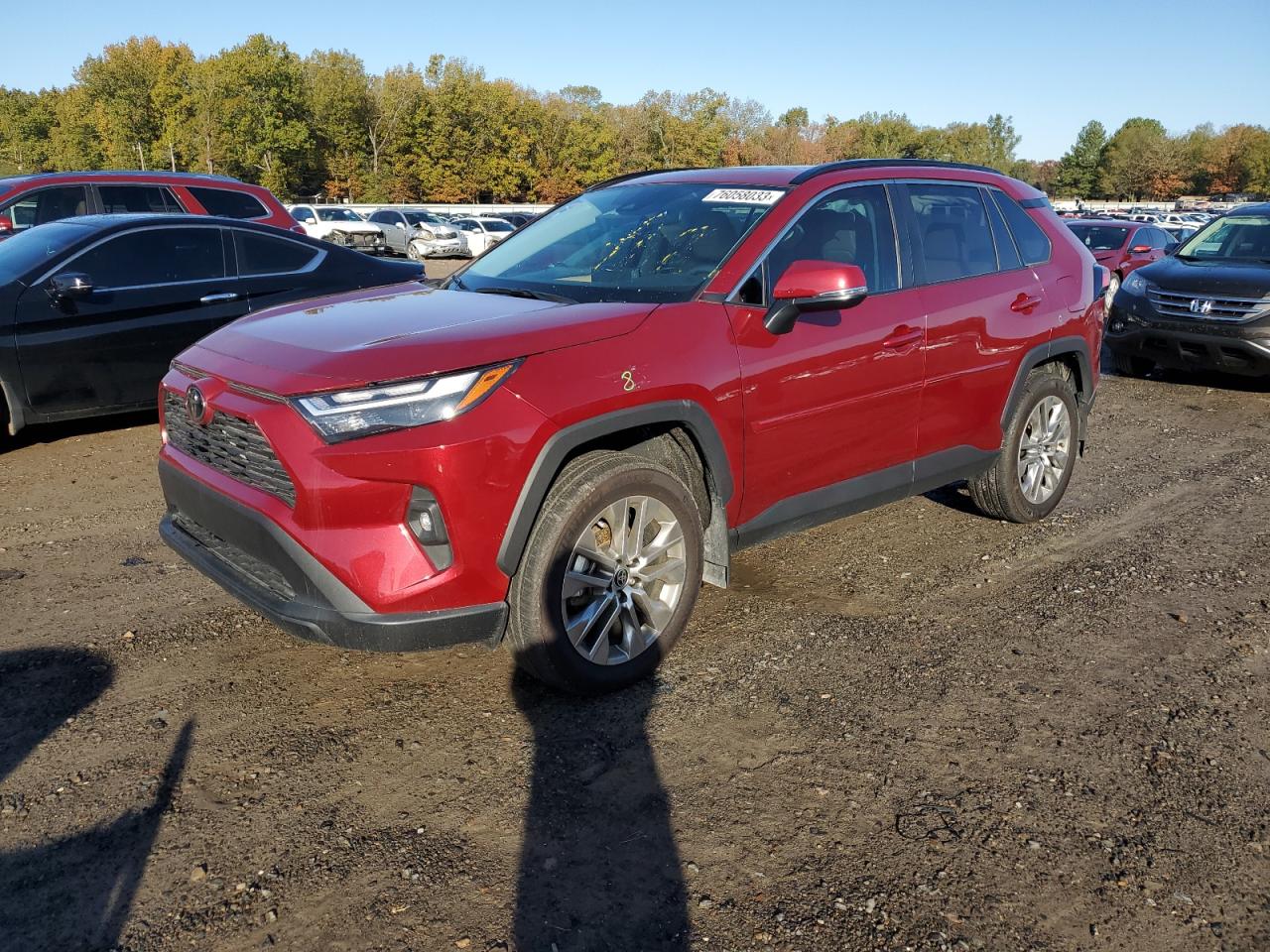 Изображение 1 2022 TOYOTA RAV4 XLE PREMIUM 2022 с VIN 2T3A1RFV7NW299482