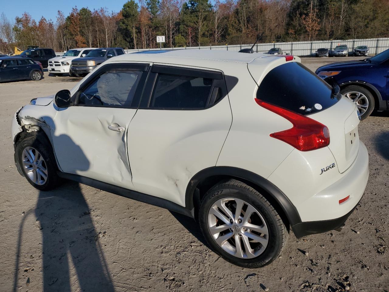 Obraz 2 z 2012 NISSAN JUKE S 2012 z VIN JN8AF5MR6CT115332