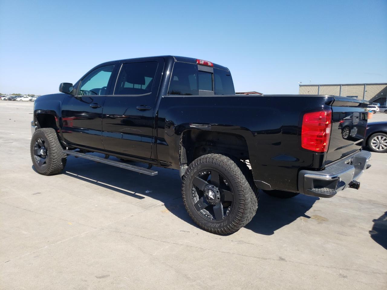 Image 2 of 2014 CHEVROLET SILVERADO C1500 LT 2014 with VIN 3GCPCREC2EG137716