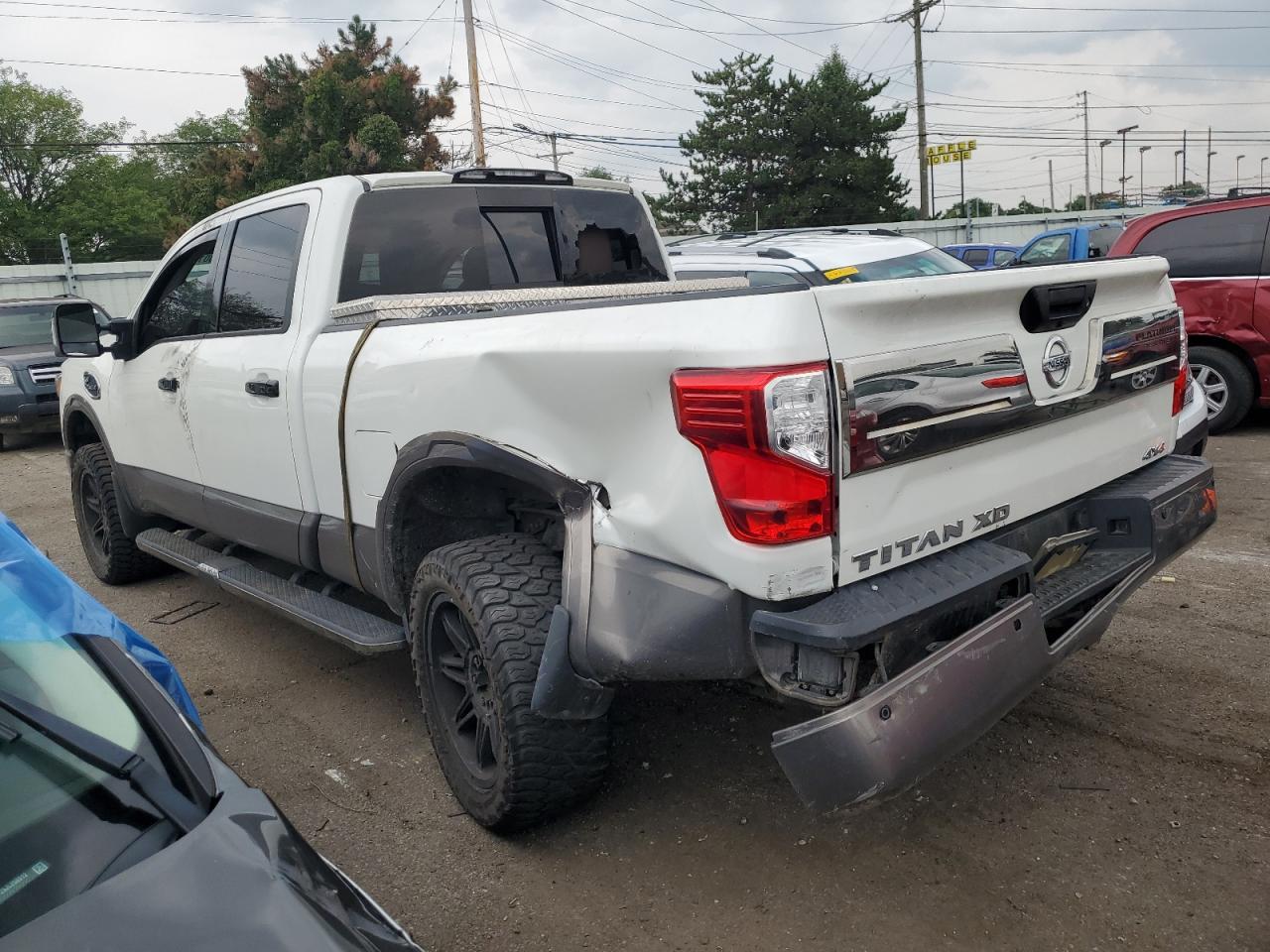 Изображение 2 2016 NISSAN TITAN XD SL 2016 с VIN 1N6BA1F44GN508147