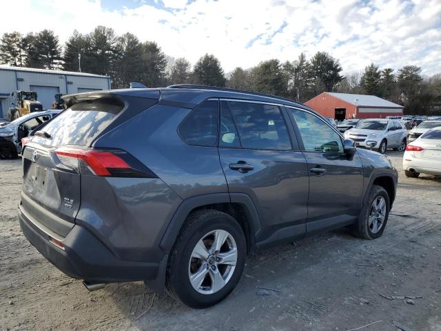 Image 3 of 2021 TOYOTA RAV4 XLE 2021 with VIN 2T3P1RFV0MW141445
