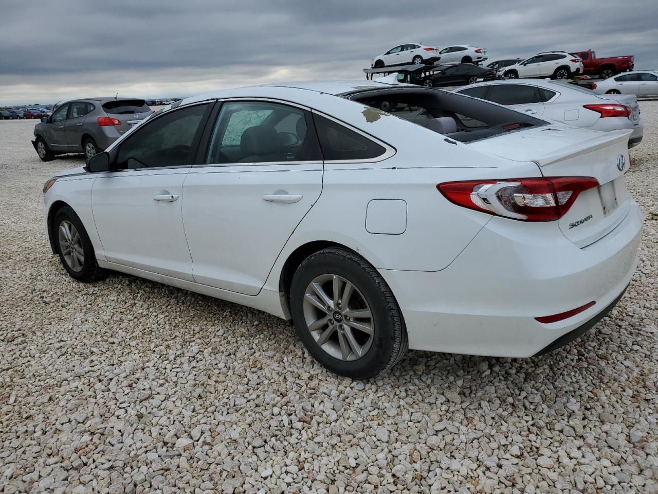 Obraz 2 z 2017 HYUNDAI SONATA SE 2017 z VIN 5NPE24AF4HH529220