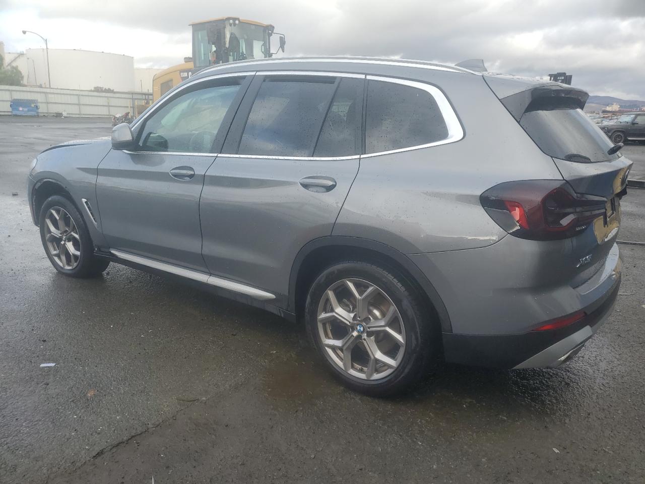 Obraz 2 z 2023 BMW X3 XDRIVE30I 2023 z VIN 5UX53DP01P9S19984