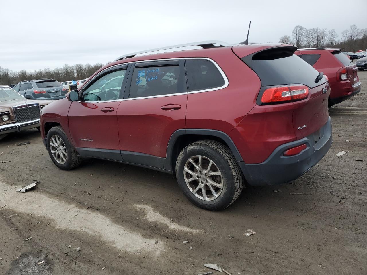 Obraz 2 z 2016 JEEP CHEROKEE LATITUDE 2016 z VIN 1C4PJMCB7GW308533