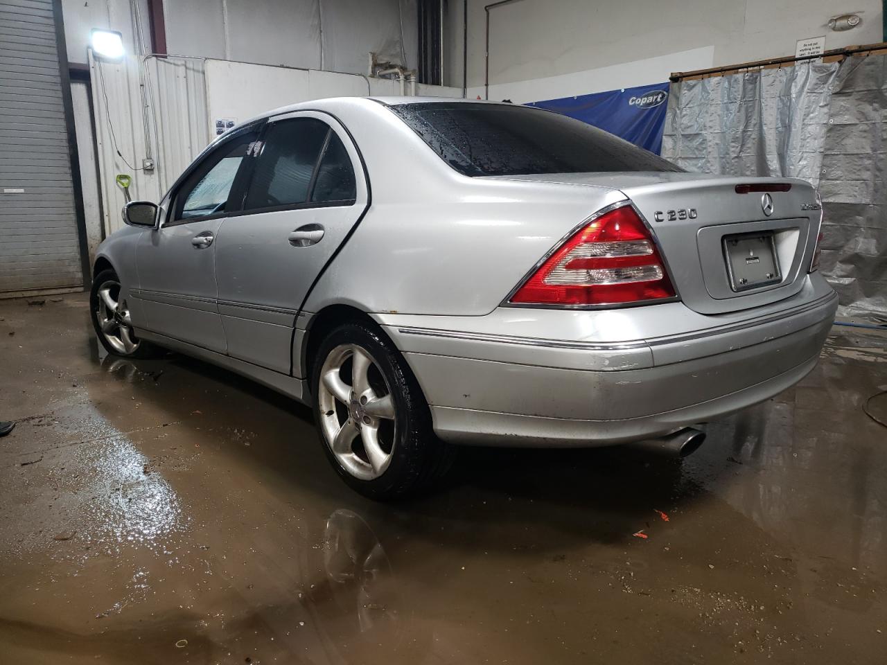 Image 2 of 2004 MERCEDES-BENZ C 230K SPORT SEDAN 2004 with VIN WDBRF40J64F522509