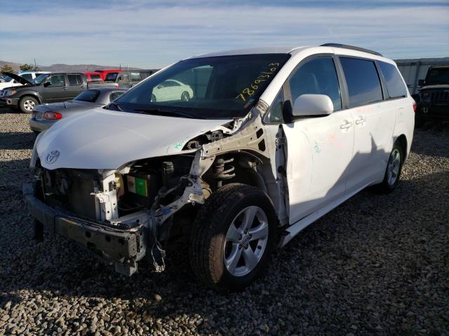 Image 1 of 2015 TOYOTA SIENNA LE 2015 with VIN 5TDKK3DC4FS538022