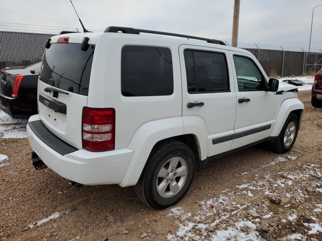 Изображение 3 2011 JEEP LIBERTY SPORT 2011 с VIN 1J4PN2GK8BW561267