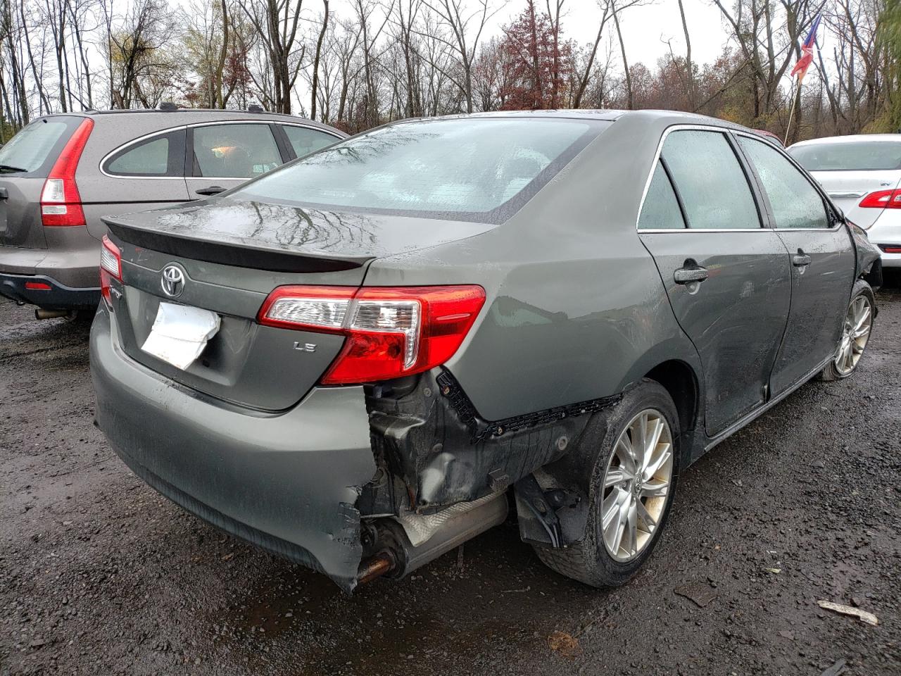 Obraz 3 z 2014 TOYOTA CAMRY L 2014 z VIN 4T4BF1FK9ER361556