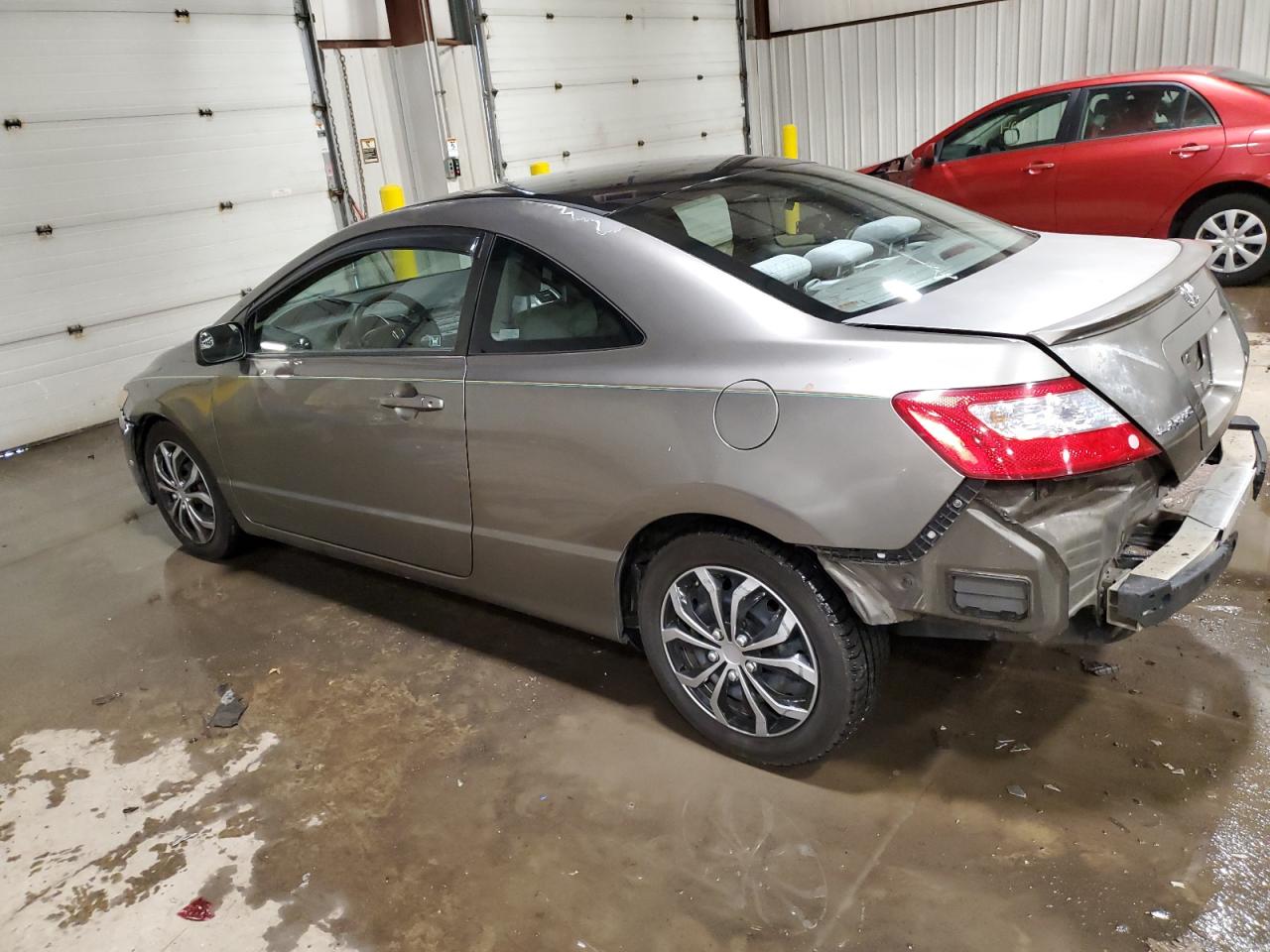 Obraz 2 z 2008 HONDA CIVIC LX 2008 z VIN 2HGFG12658H545326