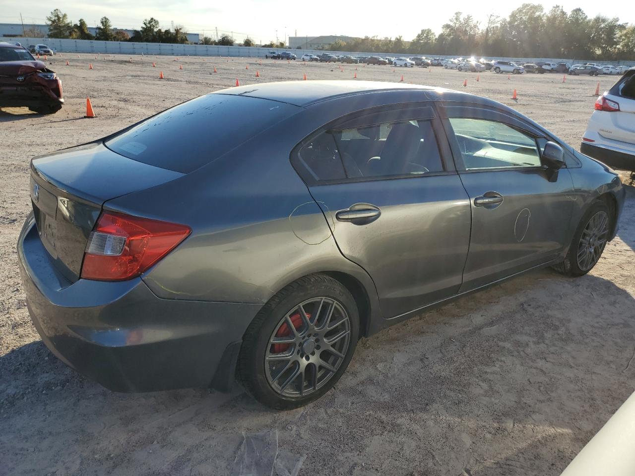 Obraz 3 z 2012 HONDA CIVIC LX 2012 z VIN 2HGFB2F58CH504185