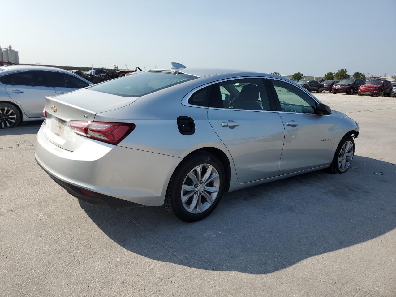 Image 3 of 2019 CHEVROLET MALIBU LT 2019 with VIN 1G1ZD5ST9KF118749