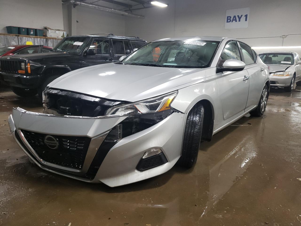 Obraz 1 z 2019 NISSAN ALTIMA S 2019 z VIN 1N4BL4BV8KC159369