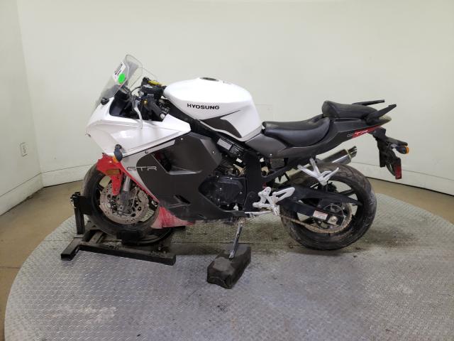 Obraz 3 z 2016 HYOSUNG GT250 R 2016 z VIN KM4MJ6275G1700884