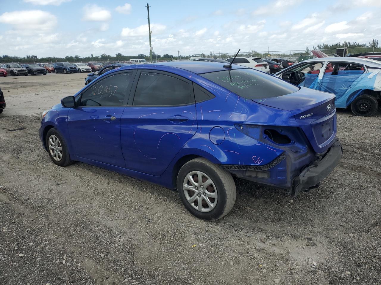 Image 2 of 2013 HYUNDAI ACCENT GLS 2013 with VIN KMHCT4AE6DU455435