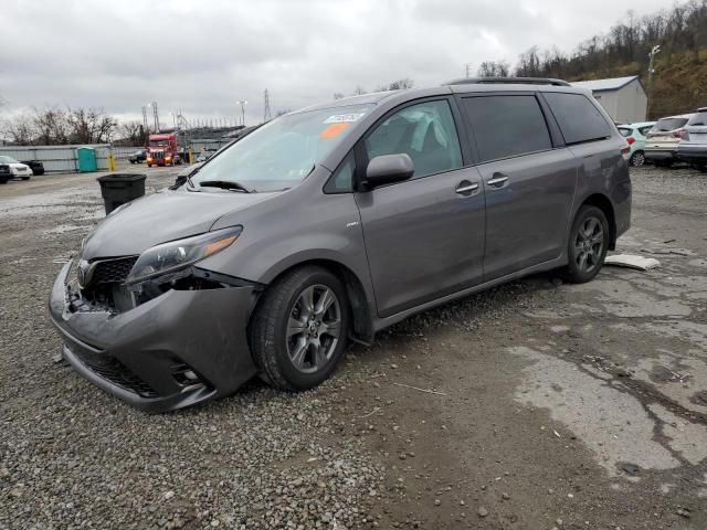Obraz 1 z 2019 TOYOTA SIENNA SE 2019 z VIN 5TDEZ3DCXKS212289