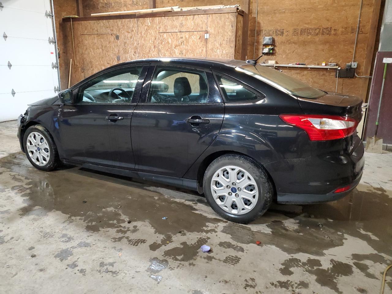 Image 2 of 2012 FORD FOCUS SE 2012 with VIN 1FAHP3F2XCL353976