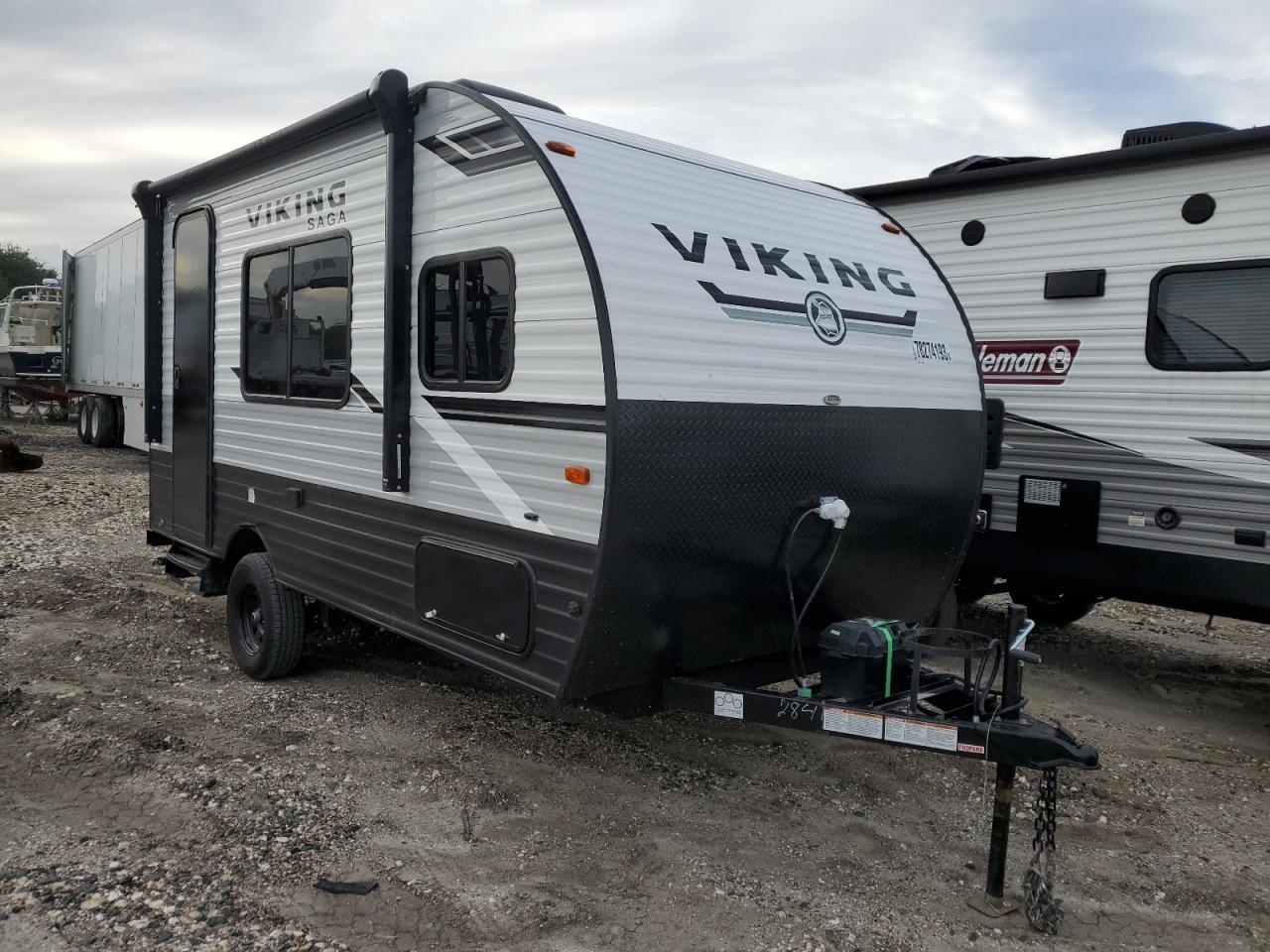 Obraz 1 z 2023 VIKI SAGA 2023 z VIN 5ZT2VWEC9PJ132841