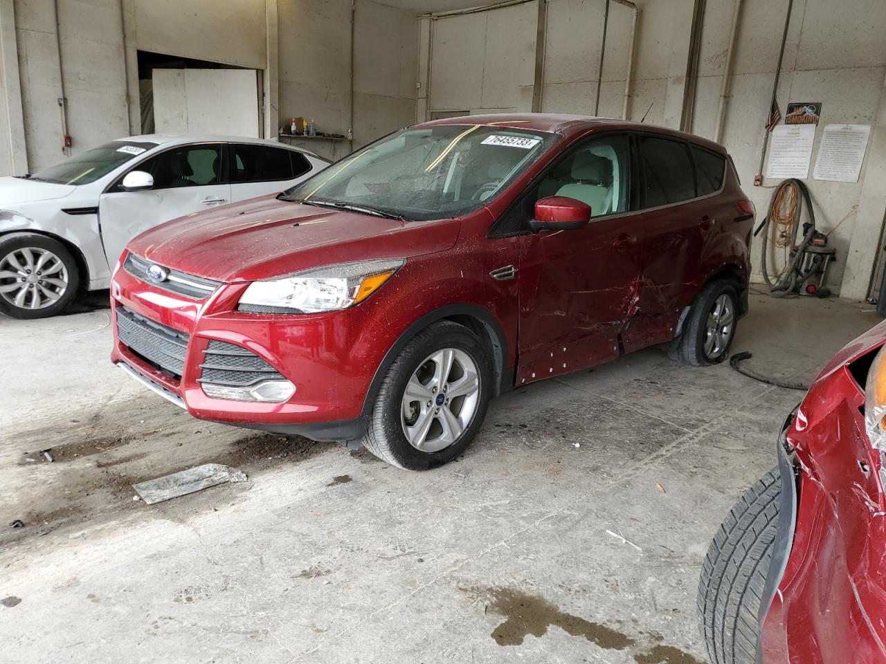 Image 1 of 2015 FORD ESCAPE SE 2015 with VIN 1FMCU0GX1FUC74194