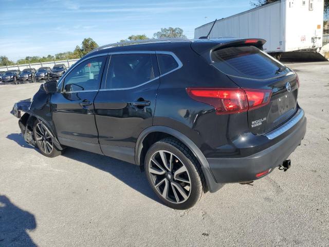 Image 2 of 2018 NISSAN ROGUE SPORT S 2018 with VIN JN1BJ1CPXJW196275