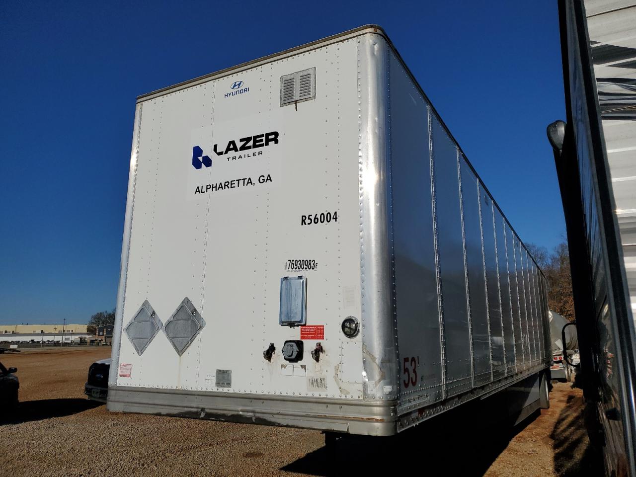 Image 2 of 2013 HYUNDAI TRANSLEAD 2013 with VIN 3H3V532C6DT056004