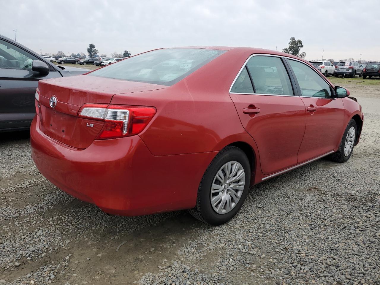 Obraz 3 z 2014 TOYOTA CAMRY L 2014 z VIN 4T4BF1FK0ER397359